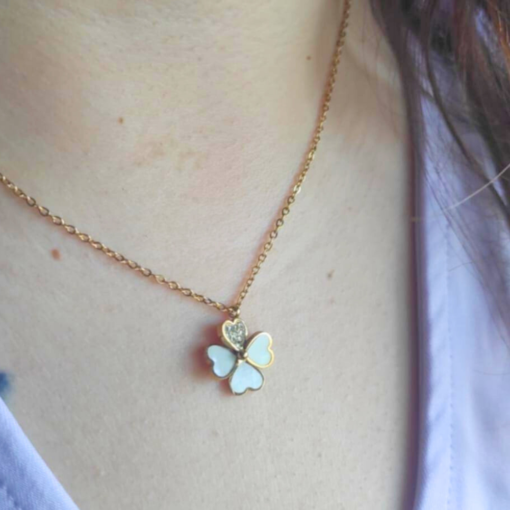 COLAR TREVO 4 FOLHAS