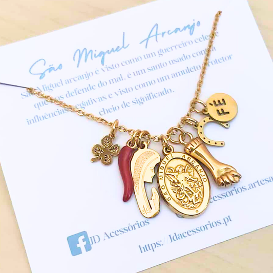 COLAR COM DUPLA PROTEÇÃO COLAR COM DUPLA PROTEÇÃO