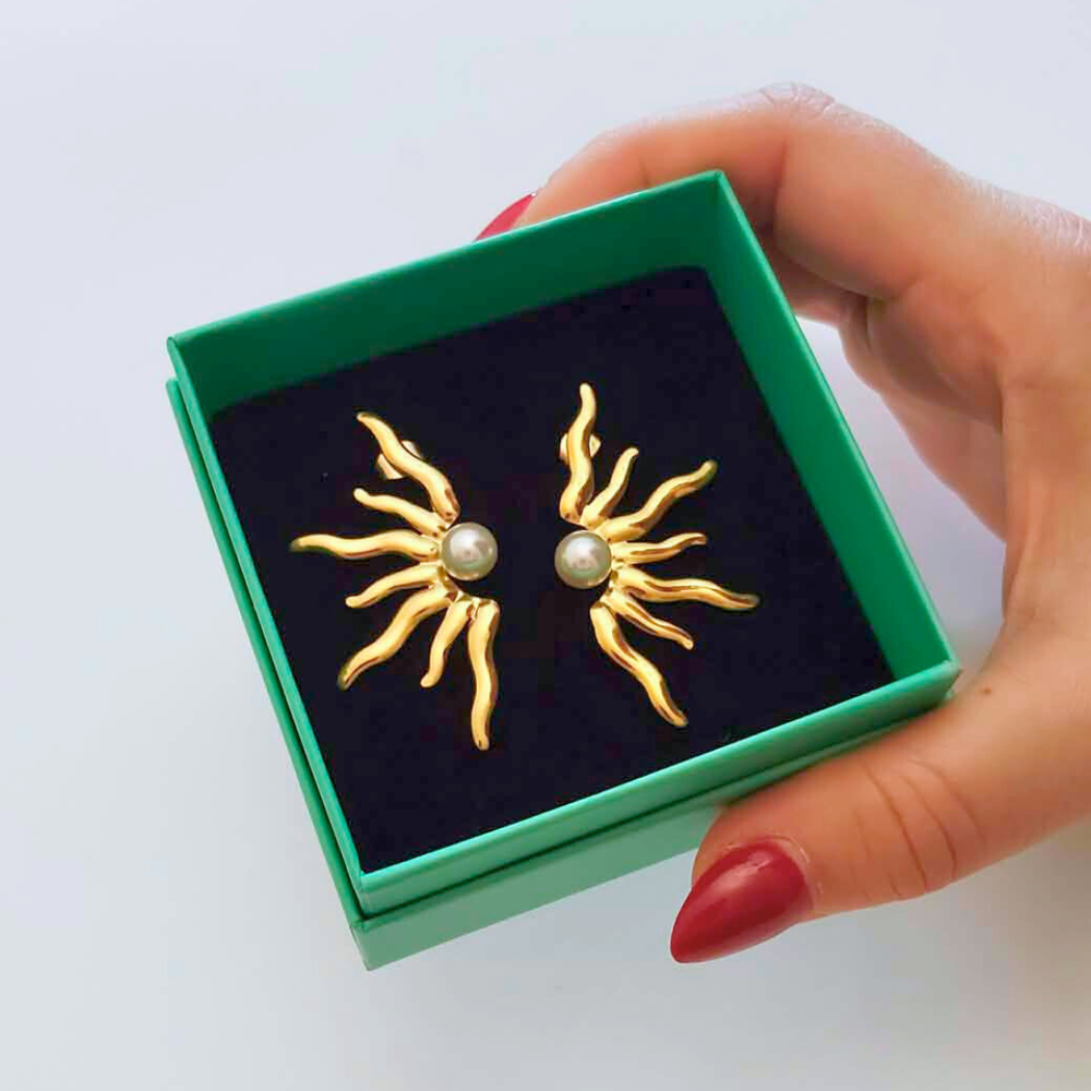 BRINCOS PÉROLA RAINHA