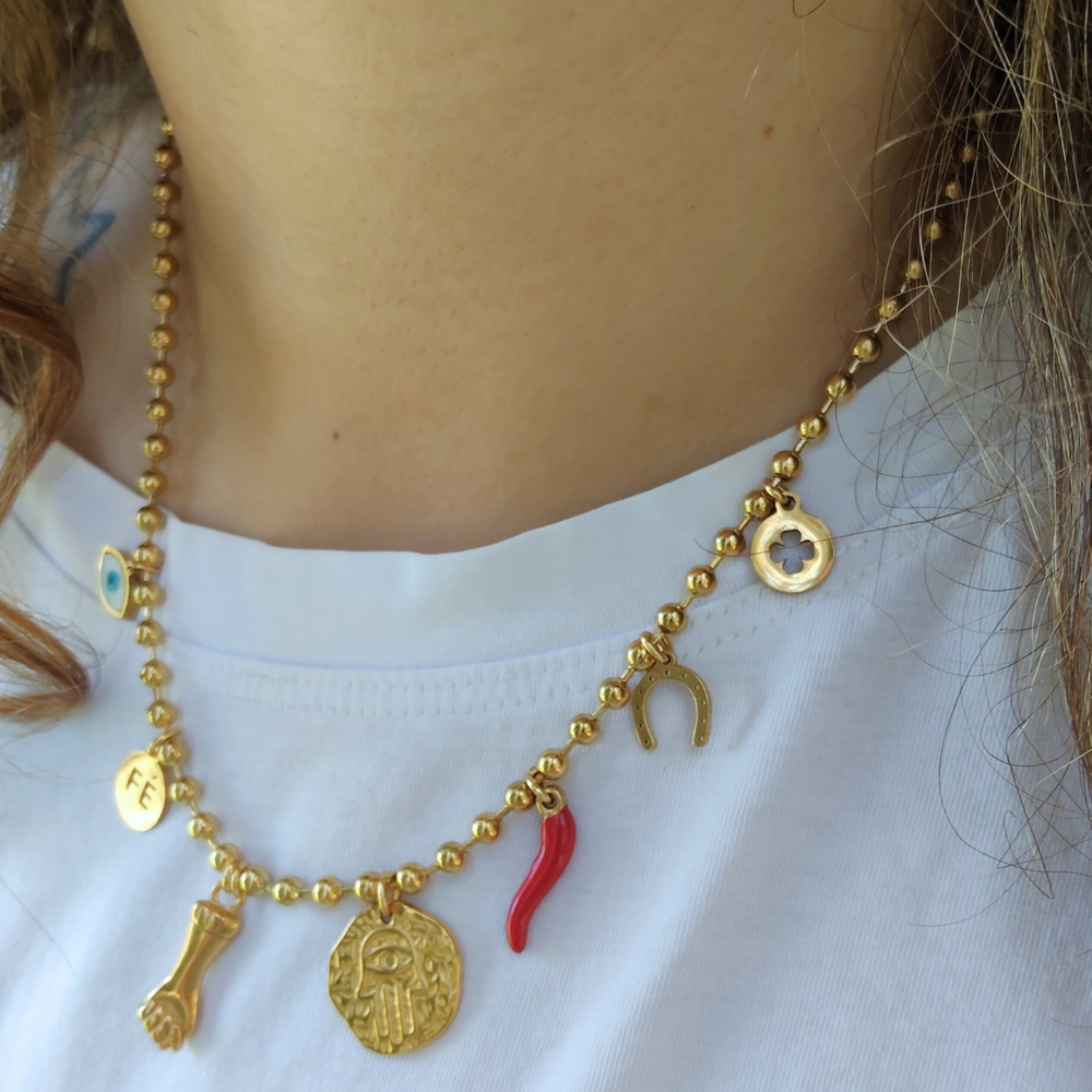 CHARM MÃO DE FATIMA CHEIO DE PROTEÇÃO
