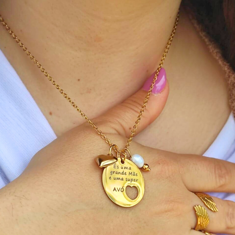 ÉS UMA GRANDE MÃE E UMA SUPER AVÓ